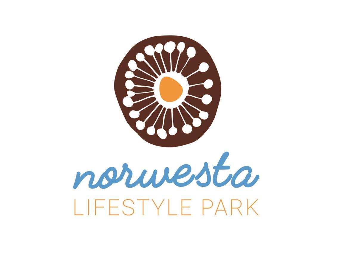 Отель Norwesta Lifestyle Park Карнарвон Экстерьер фото